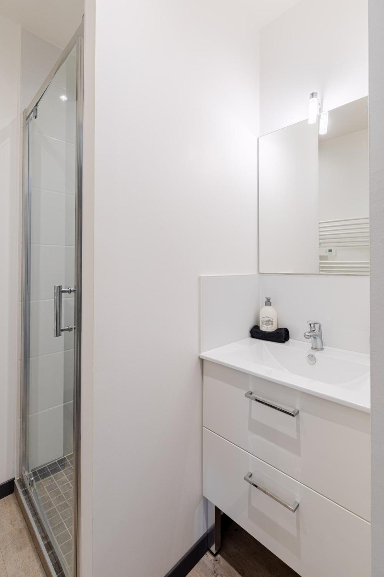 M2 Sweet Homes Angouleme I Secteur Gare Sncf I Maison 1 Chambre Exterieur Prive Au Calme - Animaux Acceptes Esterno foto